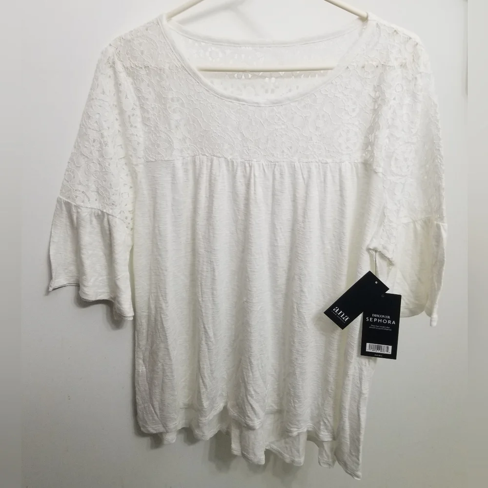Color 1/3: white bell sleeve w lace A New Approach top - Picture 1 of 5